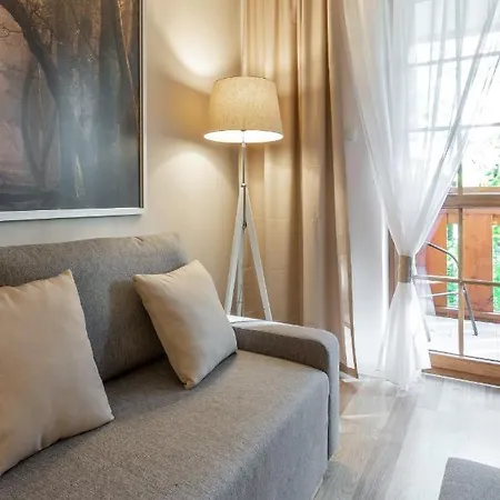 Bluesky - Przemyslowa, W Spokojnej, Zielonej Okolicy, Blisko Dworca Pkp I Sklepow Karpacz