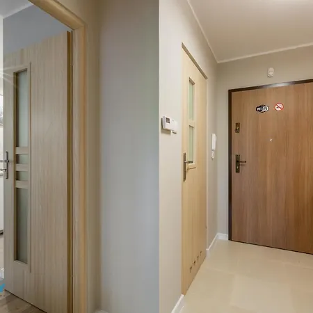 Bluesky - Przemyslowa, W Spokojnej, Zielonej Okolicy, Blisko Dworca Pkp I Sklepow Appartement Karpacz