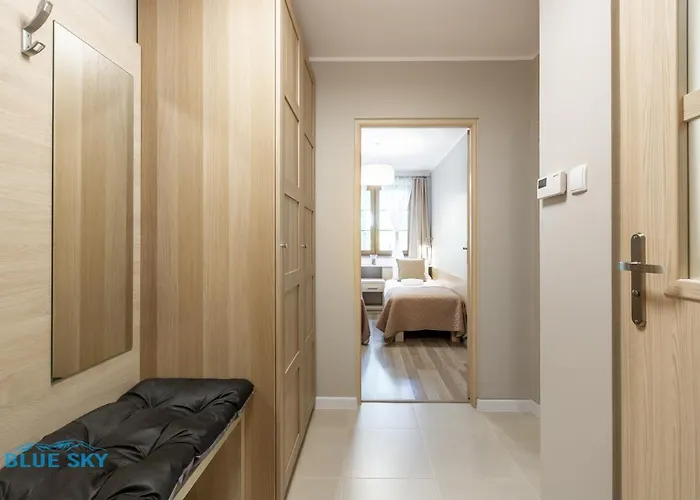 Bluesky - Przemyslowa, W Spokojnej, Zielonej Okolicy, Blisko Dworca Pkp I Sklepow カルパッチ