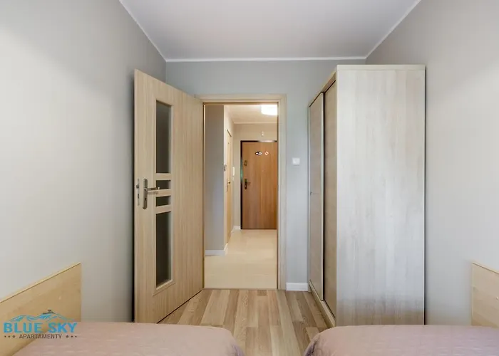 Bluesky - Przemyslowa, W Spokojnej, Zielonej Okolicy, Blisko Dworca Pkp I Sklepow