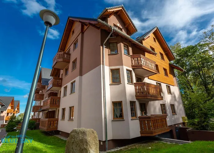 Bluesky - Przemyslowa, W Spokojnej, Zielonej Okolicy, Blisko Dworca Pkp I Sklepow